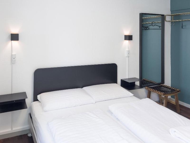 Where To Sleep - Hostel image