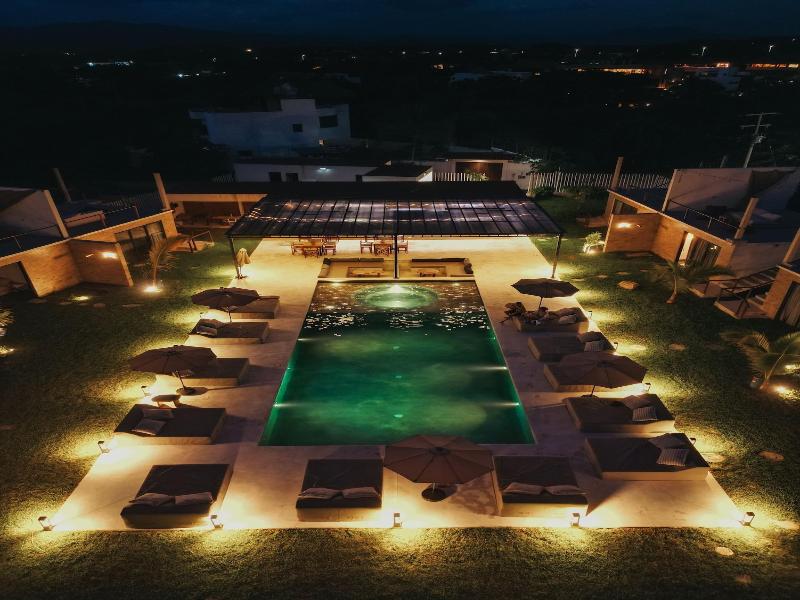 Bora Boutique - Adults Only