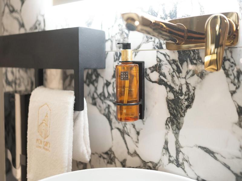 Luxury Rooms For Gift image