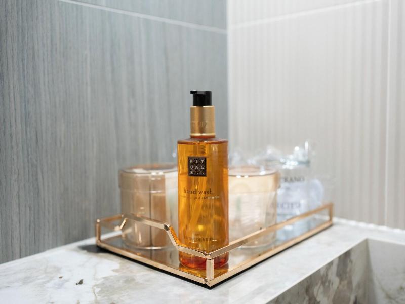 Luxury Rooms For Gift image