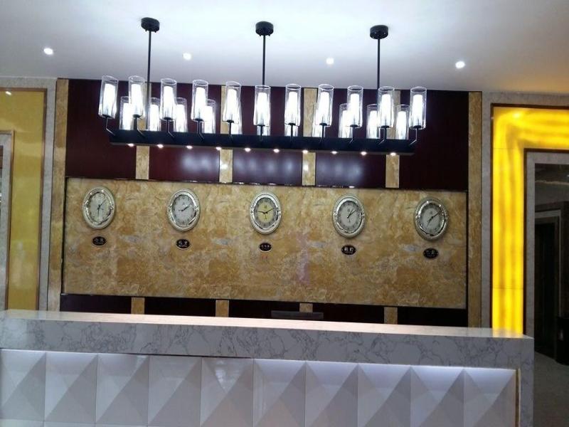 Kololo Courts Hotel & Restaurant image
