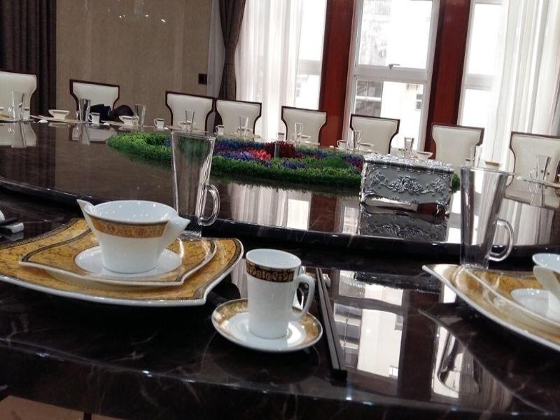 Kololo Courts Hotel & Restaurant image