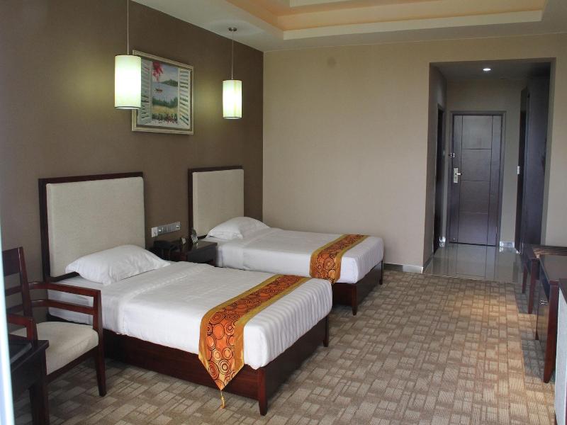 Kololo Courts Hotel & Restaurant image