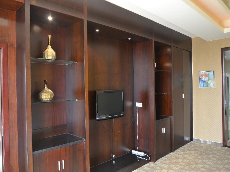 Kololo Courts Hotel & Restaurant image