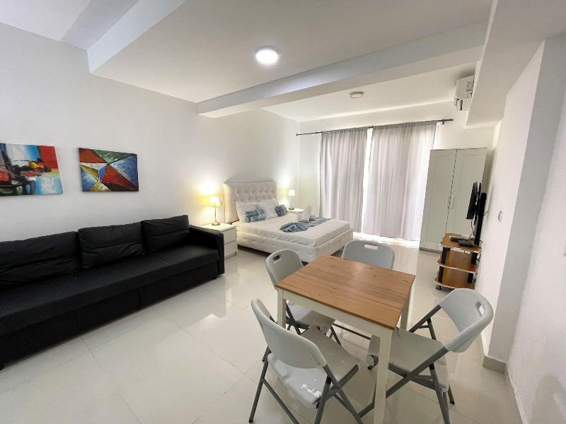 Studio Apart Hotel Rooftop Pool Beach image