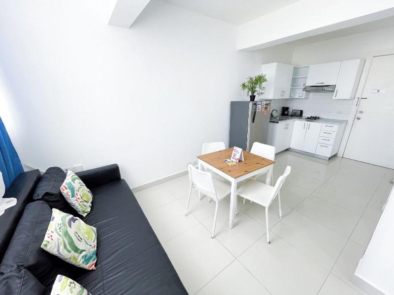 Studio Apart Hotel Rooftop Pool Beach image
