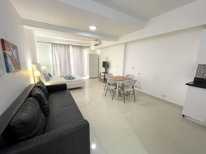 Studio Apart Hotel Rooftop Pool Beach image