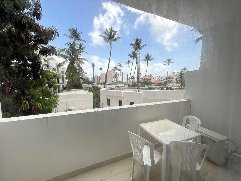 Studio Apart Hotel Rooftop Pool Beach image