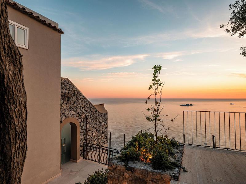 Antalia Boutique Hotel image