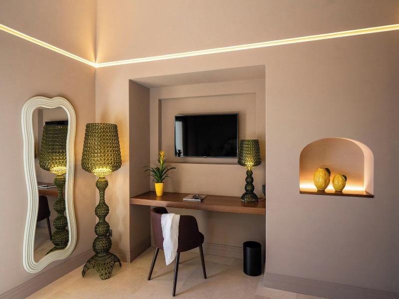 Antalia Boutique Hotel image