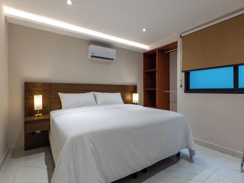 Hotel 28 image