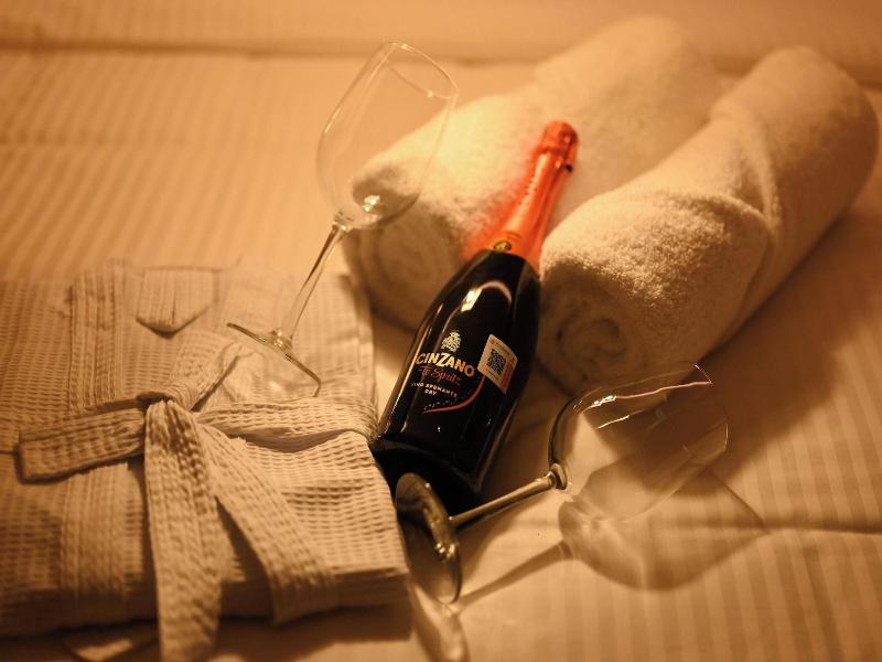 Hotel 28 image