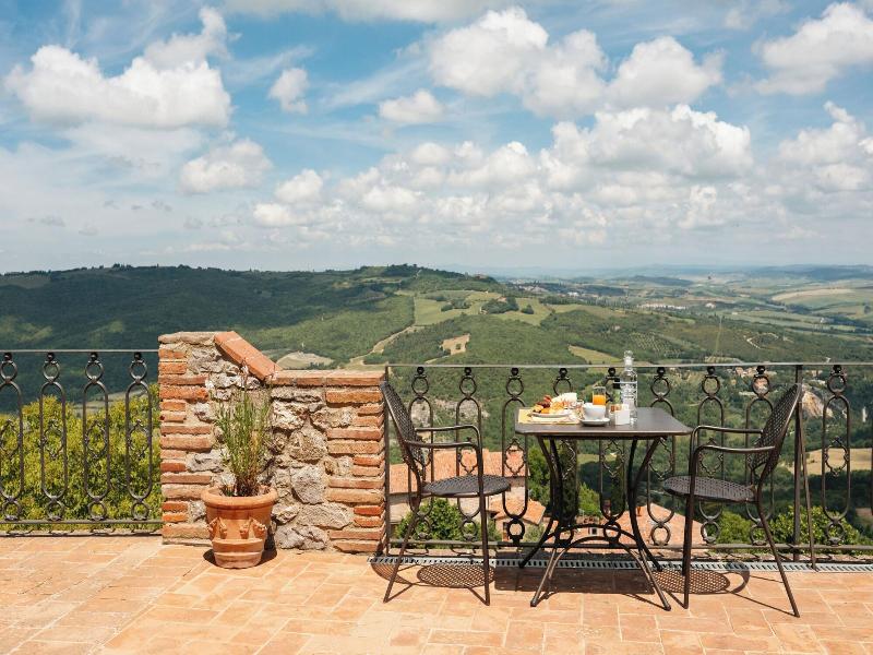 Rocca D'orcia Suites And Villas image