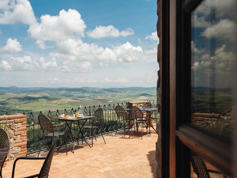 Rocca D'orcia Suites And Villas image