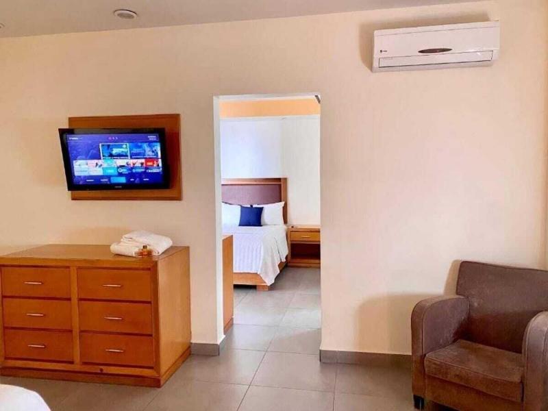 Hotel Buen Valle image