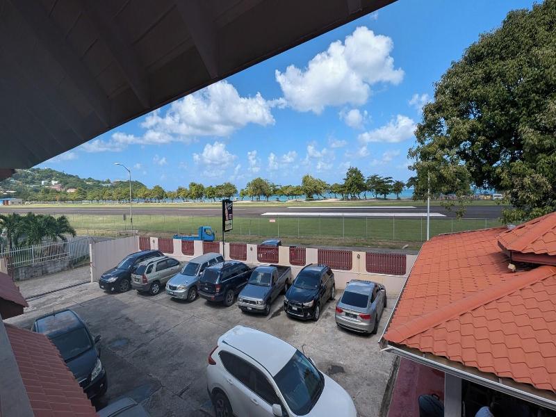 Seaview Apartel image