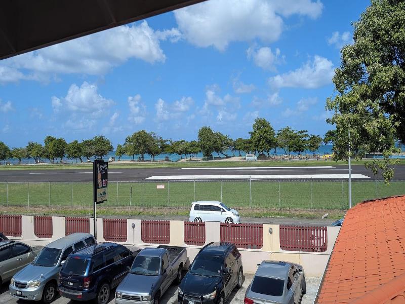 Seaview Apartel image
