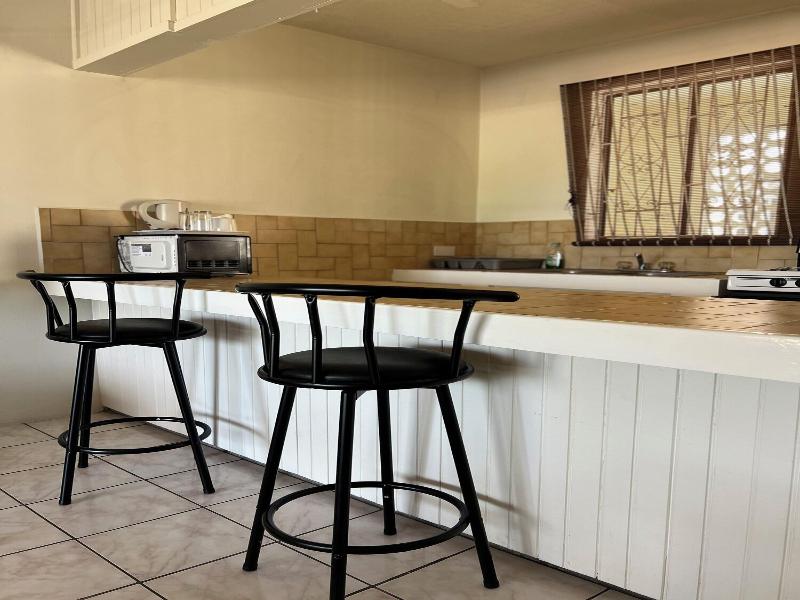 Seaview Apartel image