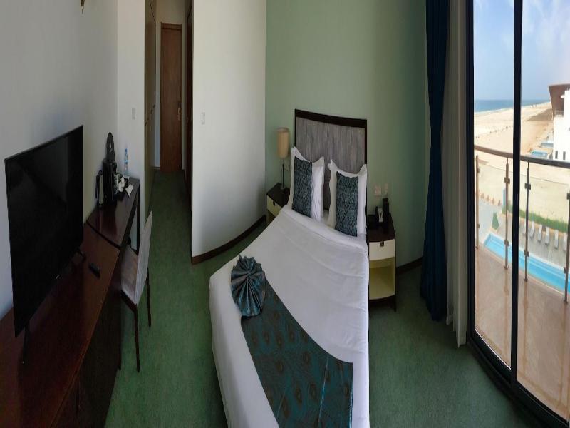 Hotel Al Salam Resort image