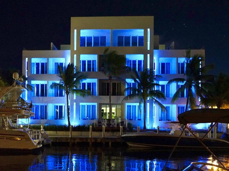 Zenza Boutique Hotel image