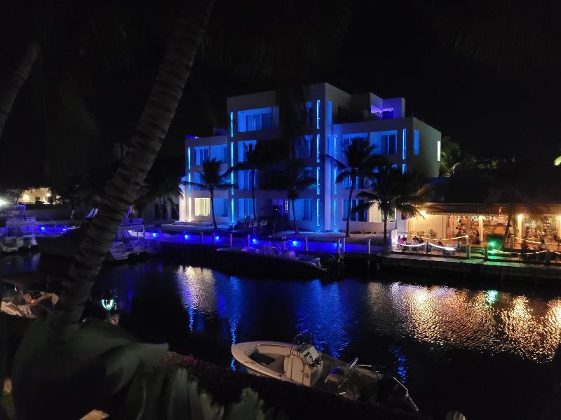 Zenza Boutique Hotel image