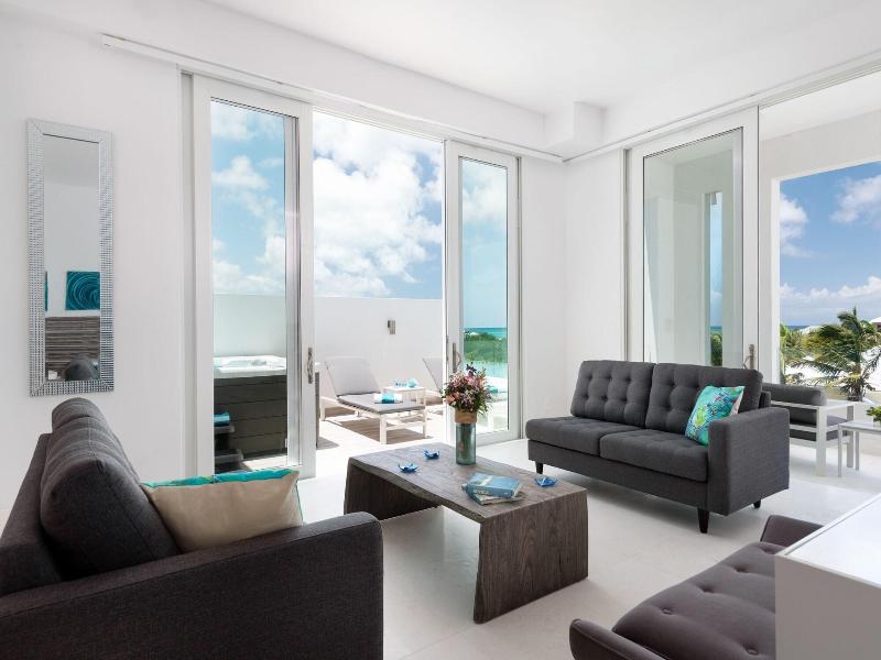 Zenza Boutique Hotel image