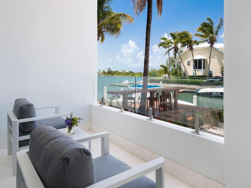 Zenza Boutique Hotel image