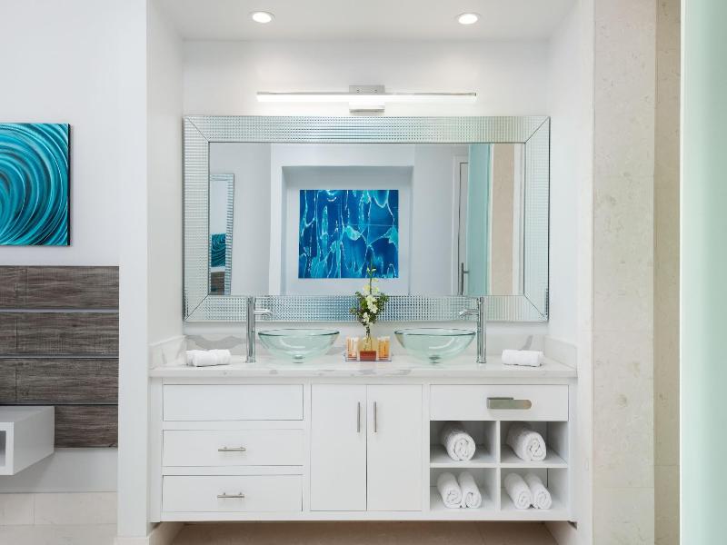 Zenza Boutique Hotel image