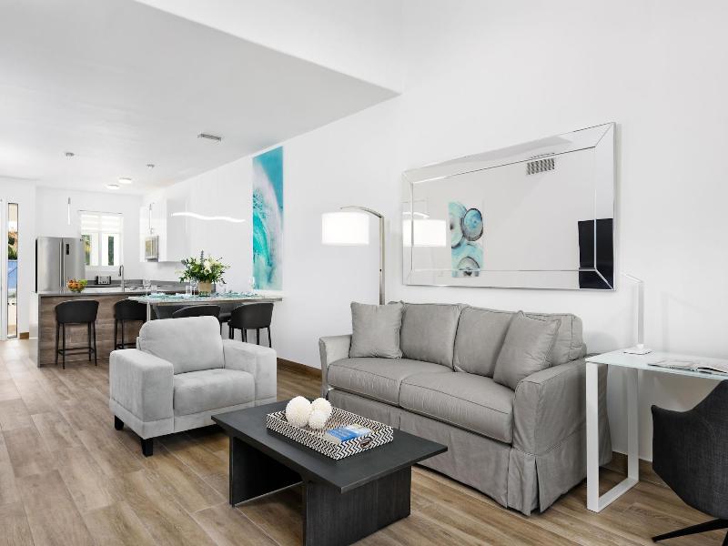 Zenza Boutique Hotel image