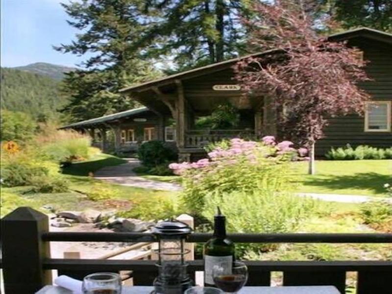 Belton Chalet image