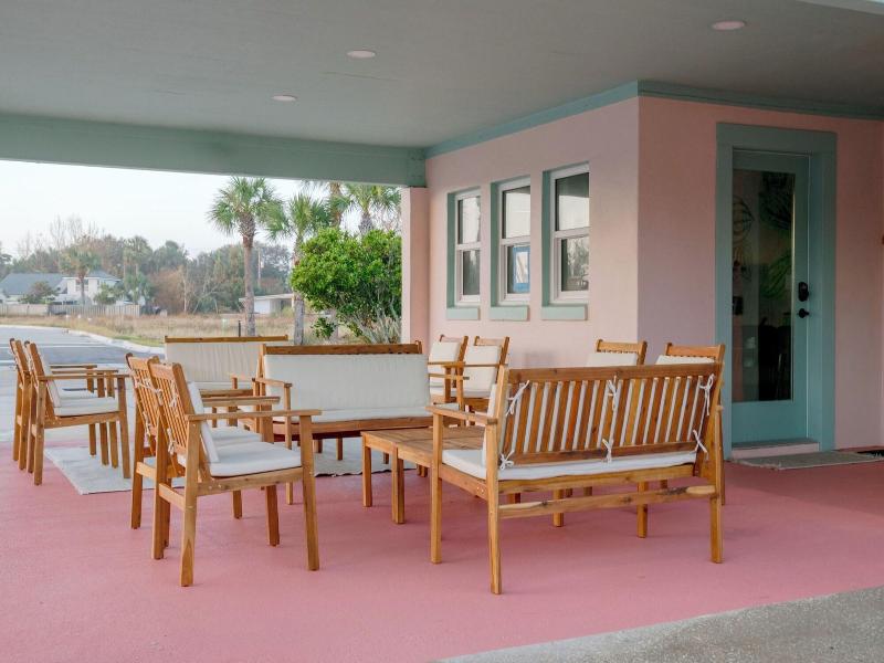 Haleys Court Boutique Motel — general view
