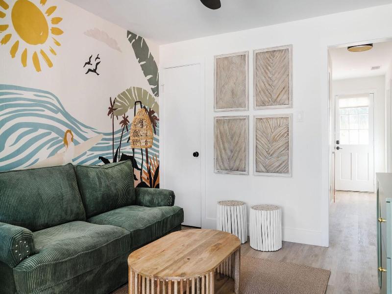 Haleys Court Boutique Motel image