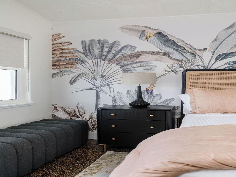 Haleys Court Boutique Motel image