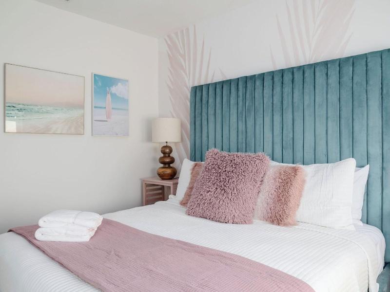 Haleys Court Boutique Motel image