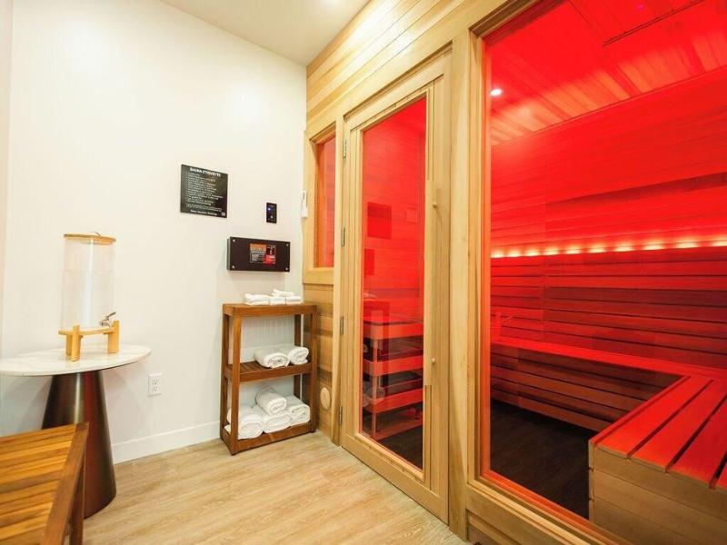 Posh On Kirkwood A Boutique Hotel image