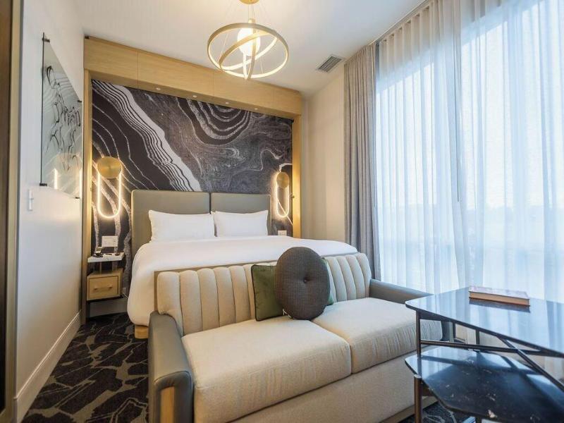 Posh On Kirkwood A Boutique Hotel image