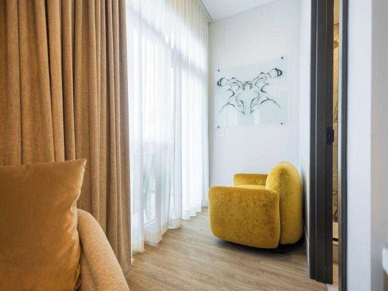 Posh On Kirkwood A Boutique Hotel image
