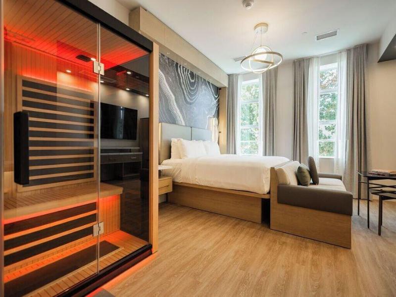 Posh On Kirkwood A Boutique Hotel image