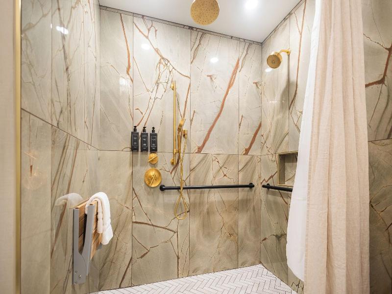 Posh On Kirkwood A Boutique Hotel image
