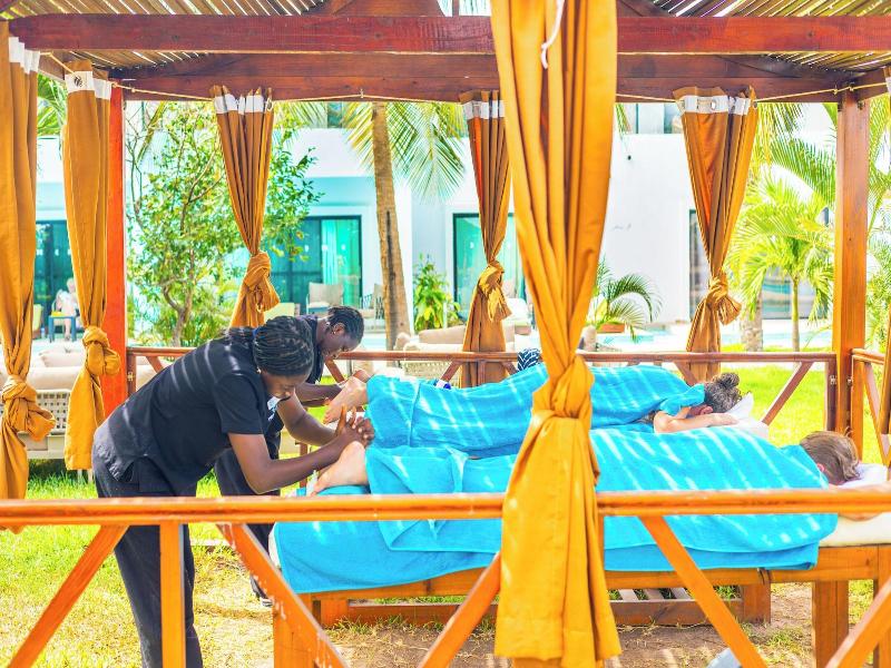 Kalimba Beach Resort image