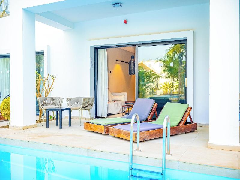 Kalimba Beach Resort image