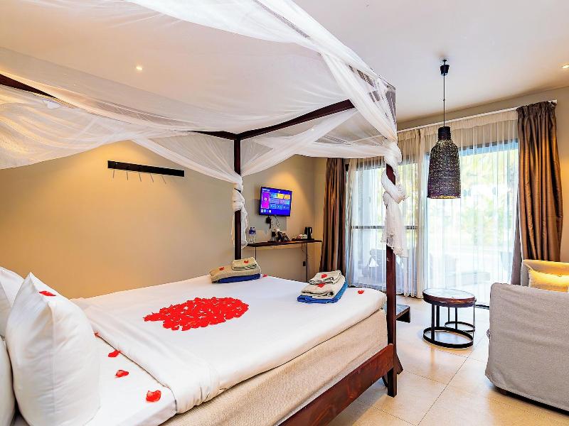 Kalimba Beach Resort image