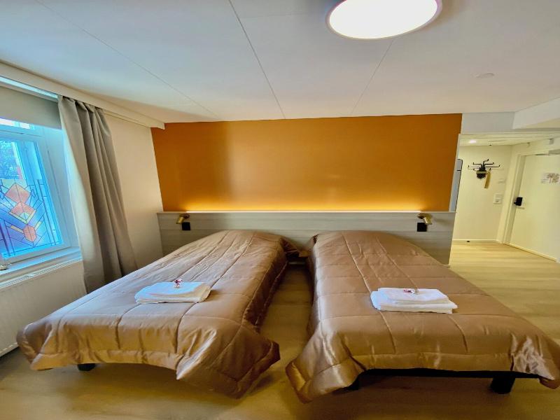 Ec Hostel image