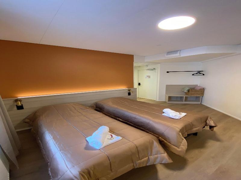 Ec Hostel image