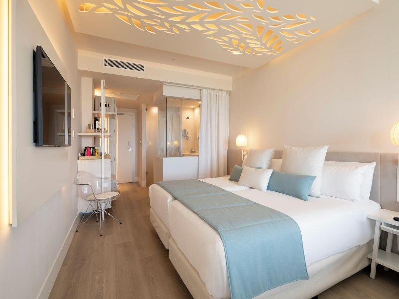 Amã re Beach Hotel Sancti Petri - Adults Recomme image