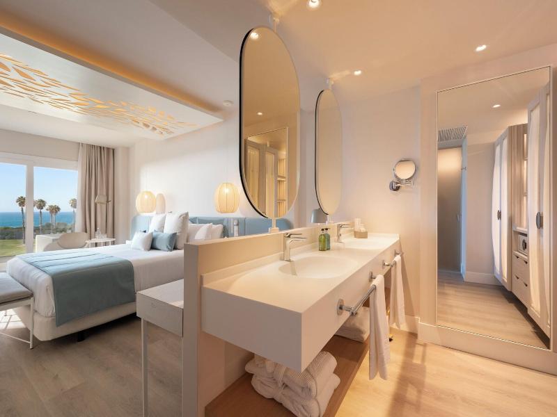 Amã re Beach Hotel Sancti Petri - Adults Recomme image