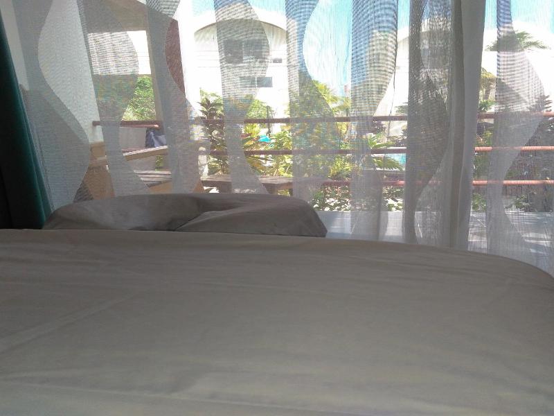 Tres Cocos Resort image