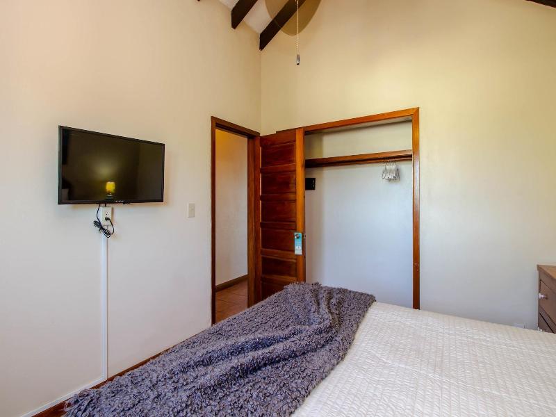 Tres Cocos Resort image