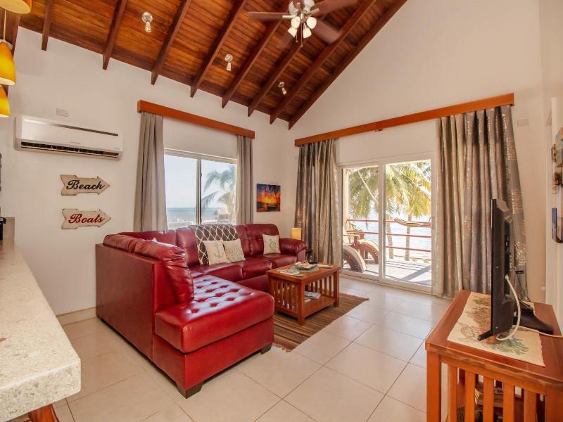 Tres Cocos Resort image
