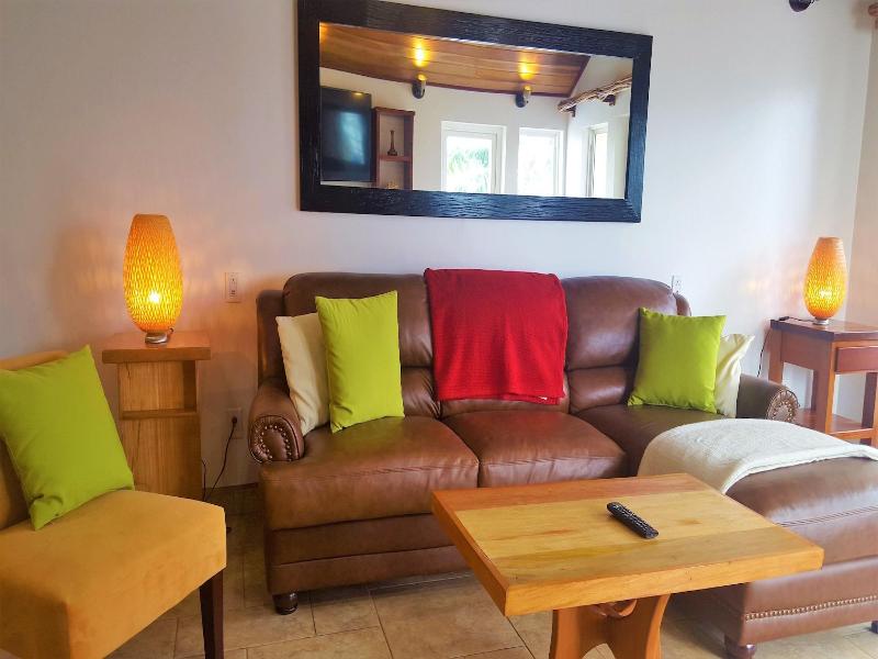 Tres Cocos Resort image